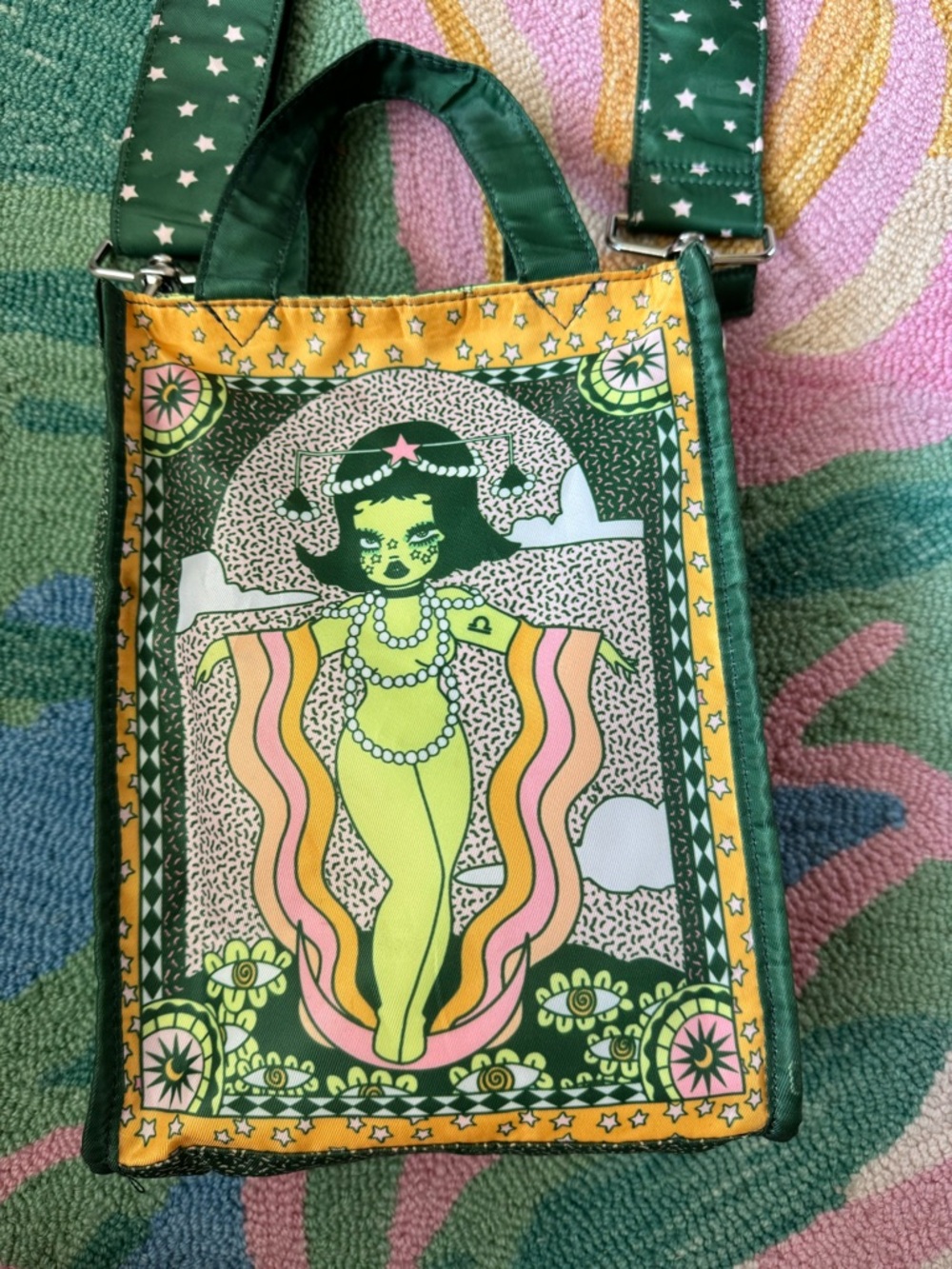 Viral Valfre Libra crossbody, with major star power for the Celestial Cool Girl! - Picture 2 of 10